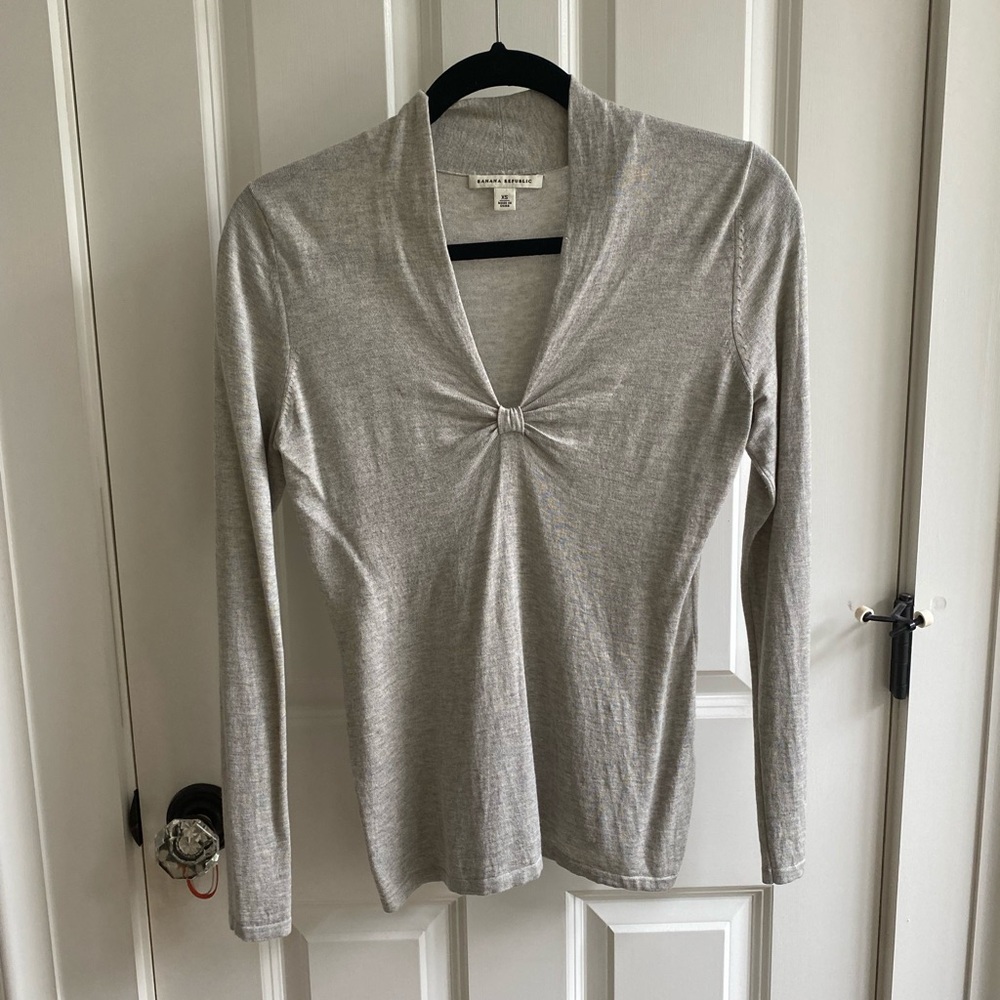 Banana republic sweater (2 for 20)